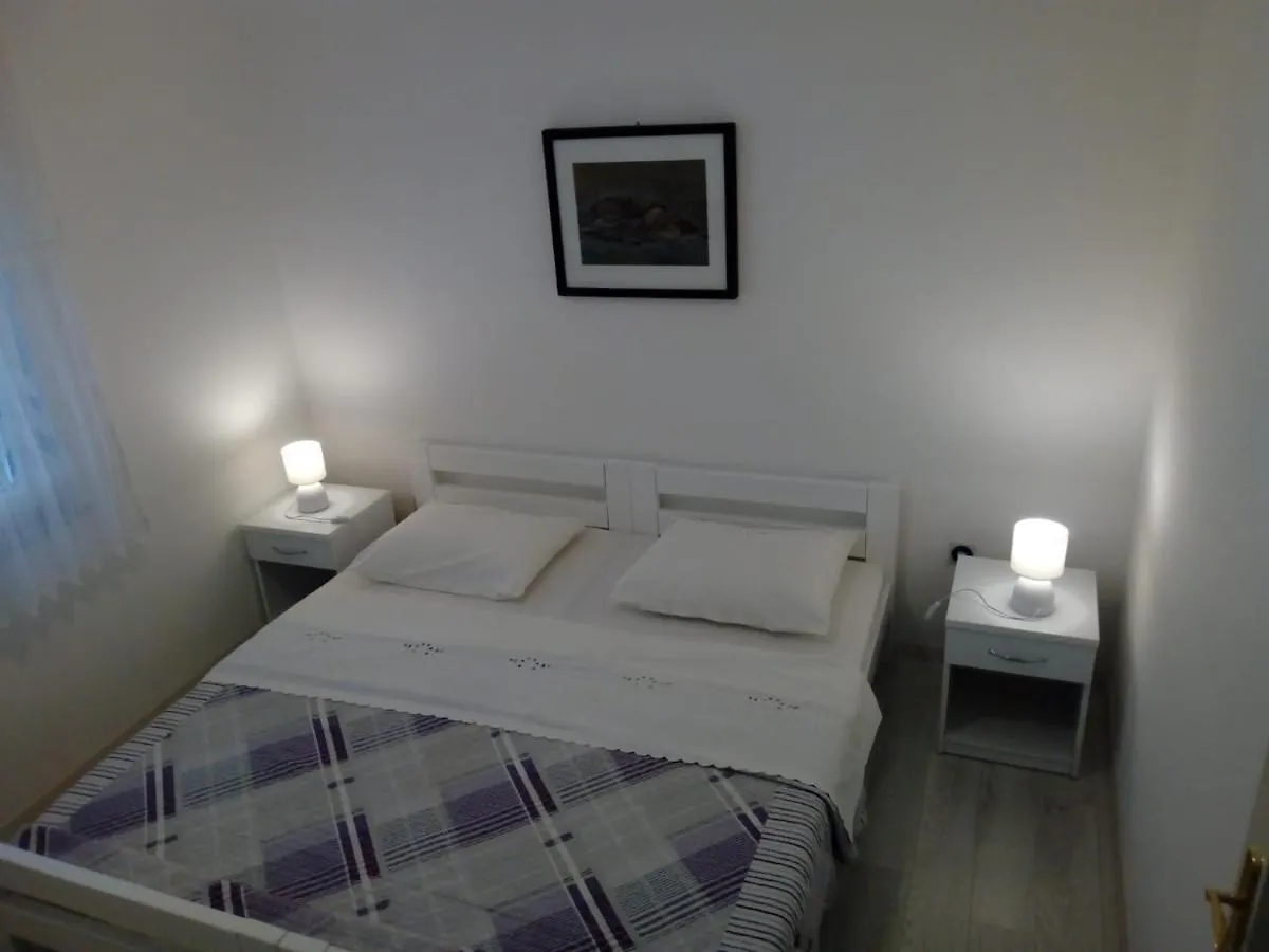 Apartman Petra Apartment Pula