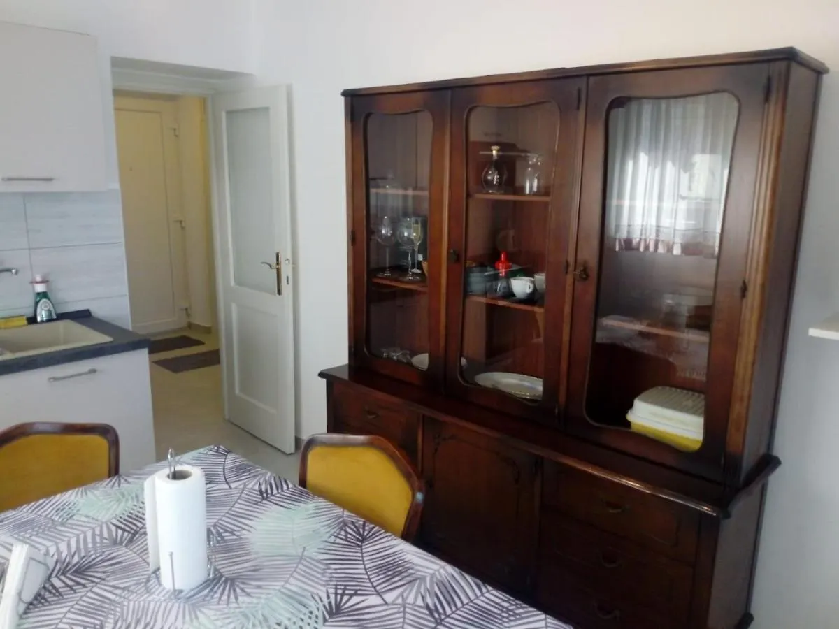Apartman Petra Apartment Pula